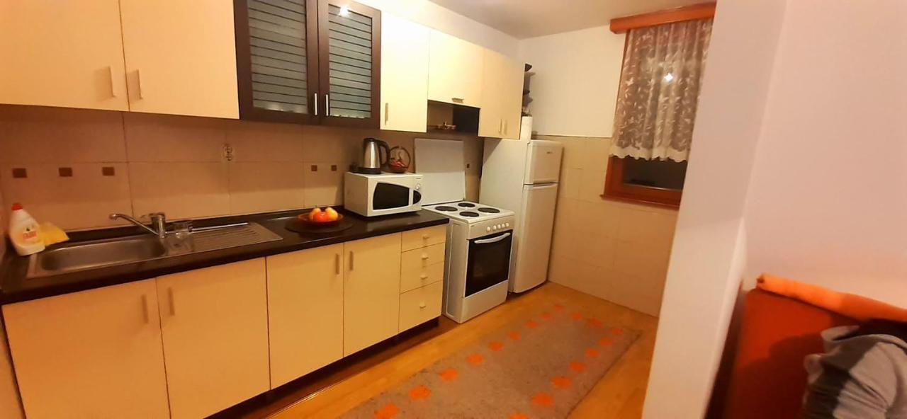 Apartman Una ترافنيك المظهر الخارجي الصورة